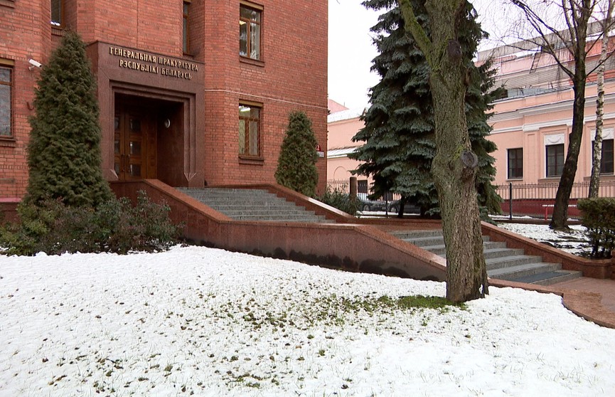 Беларусь передаст международным структурам пять томов доказательств жестокого обращения польских силовиков к беженцам