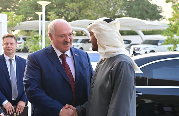 Лукашенко провел встречу с президентом ОАЭ