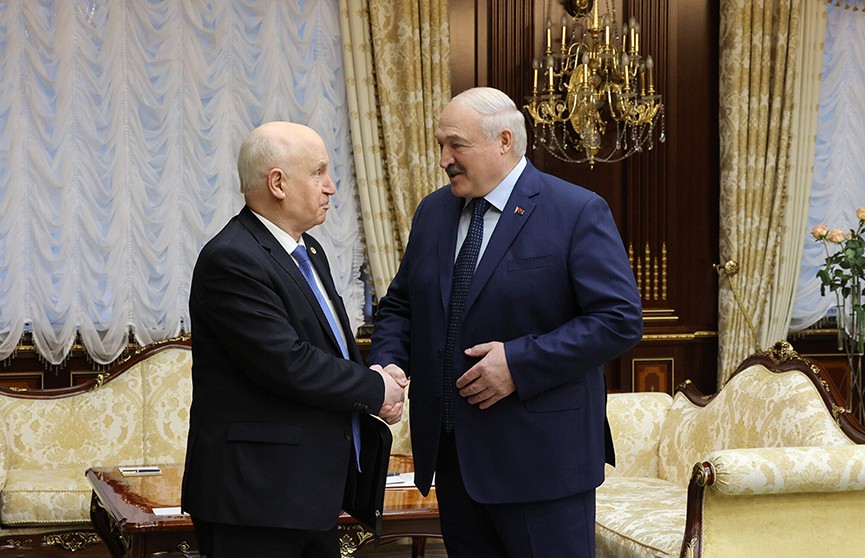 Александр Лукашенко – Сергею Лебедеву: Я не ожидал, что у нас будет такая явка на выборах