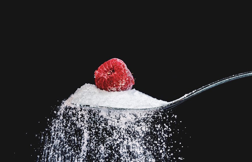 Скрытые источники сахара, опасные для здоровья: вот список. Это должен знать каждый!