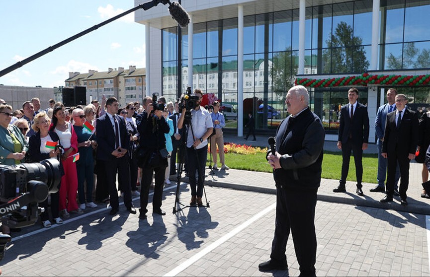 Александр Лукашенко попросил помощи у жителей Дзержинска
