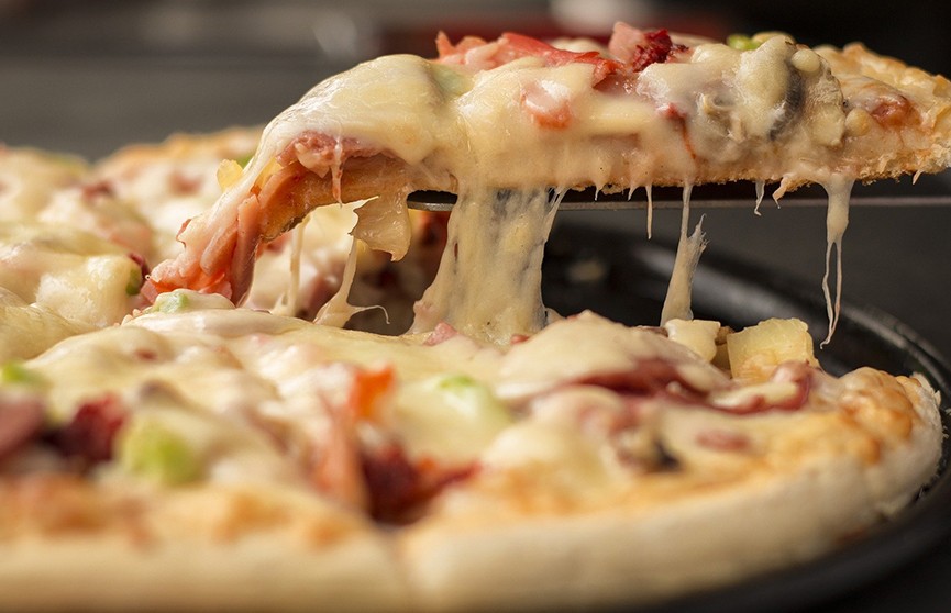 Что происходит с организмом, когда вы едите пиццу?