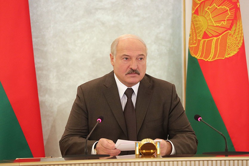 Лукашенко: Белорусская армия является инструментом недопущения войны