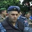 В Ливане мужчина захватил банк и удерживает там заложников