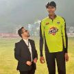 Молодой пакистанец вырос до рекордных 231 сантиметра и стал знаменитостью (ФОТО)