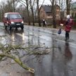 На 19 февраля  в Беларуси объявлен красный уровень опасности из-за ветра. Будьте осторожны!