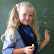 С нового учебного года в Беларуси введут второй элемент школьной формы