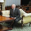 Глава государства провёл встречу с экс-президентом Латвии