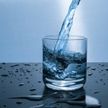 Забудьте про 8 стаканов в день: врач рассказала, сколько воды нужно пить ежедневно
