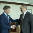 Президент НОК Виктор Лукашенко во Владивостоке провел рабочую встречу с губернатором Приморского края