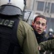 Масштабные стычки протестующих с полицией прошли в Афинах