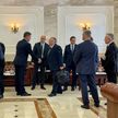 Лукашенко проводит совещание с руководством правительства и губернаторами