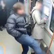 В вагоне московского метро мужчина ударил подростка ногой в лицо