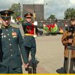 В Бресте прошла торжественная церемония передачи Вечного огня Вооруженным силам России