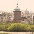 Северная башня Любчанского замка воссоздана на историческом фундаменте. Реставрацию продолжат