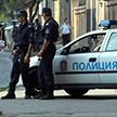 Полицейские Болгарии распылили слезоточивый газ себе в лицо (Видео)