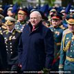 Bild: Шпиц Лукашенко стал отвлекающим маневром на параде Победы в Москве