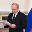 Владимир Путин: 270 тысяч человек добровольно подписали контракты с ВС России