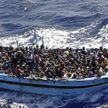 Мигранты захватили судно в Средиземном море и взяли курс на Италию