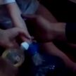 Ребенок двух лет засунул руку в горлышко 5-литровой бутылки