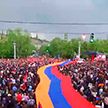В Армении протестующие требуют отставки правительства