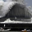 Мощный тайфун идёт к Японии: людям рекомендуют эвакуироваться