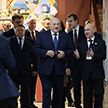 А. Лукашенко — о своем участии в президентских выборах: Передайте им, что пойду