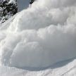 Снежная лавина сошла с гор в польских Татрах: не менее трёх человек пострадали