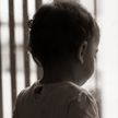 «Ребенок выпал из окна»: о чем должны помнить родители, чтобы уберечься от трагедии?
