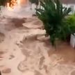 Из-за проливных дождей греческий остров второй раз оказался под водой