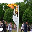 Ведущей ОНТ Ольге Куришко выпала почётная миссия пронести факел II Европейских игр в Гродненской области