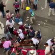 Грузовик перевозил беженцев в Мексике и перевернулся: пассажиры выпали, более 50 – погибли