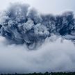 В Конго начал извергаться вулкан Ньирагонго. Лава подходит к двухмиллионному городу