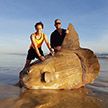 Рыбаки из Австралии нашли на берегу гигантскую рыбу (Фото)