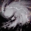 Ураган «Салли» обрушился на побережье Алабамы в США