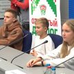 В Минске прошел открытый диалог с участием детей Донбасса