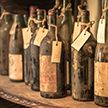 В Британии выставят на аукцион более 20 бутылок шотландского виски, которому почти 200 лет