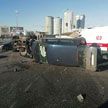 Легковушка и грузовик столкнулись и перевернулись в Минске