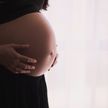 На каком сроке беременности женщинам можно прививаться от COVID-19, рассказали в Минздраве