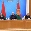 Расслабляться не время! Лукашенко провел совещание с силовым блоком страны