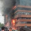 Из горящего бизнес-центра в Москве спасли больше 120 человек