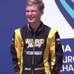 15-летний российский гонщик на пьедестале показал жест, похожий на нацистский