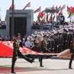 Лукашенко поздравил белорусов с Днем Государственных флага, герба и гимна