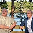Александр Лукашенко и Владимир Путин продолжают неформальное общение на острове Валаам