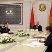 На совещании у Лукашенко обсуждают изменения в банковской сфере