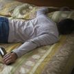«Ирония судьбы» в Минске: пьяный мужчина перепутал адрес и уснул в чужой квартире