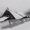 В Буда-Кошелево из-за обильного снега обрушилась кровля жилого дома