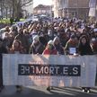 Жители Франции провели пикет, чтобы привлечь внимание властей к проблеме беженцев