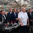 Лукашенко посещает мотовелозавод в Минске
