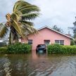 США начнут выдавать визы пострадавшим от урагана жителям Багамских островов